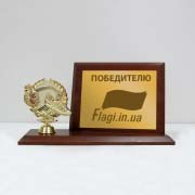 Металевий диплом на дерев&rsquo;яній основі із статуеткою "Легка атлетика"